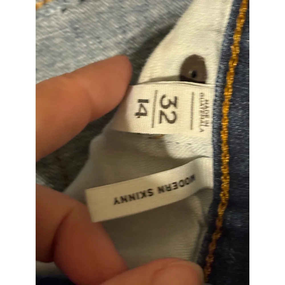 Loft Jeans with Fray styled bottoms - Picture 5 of 7